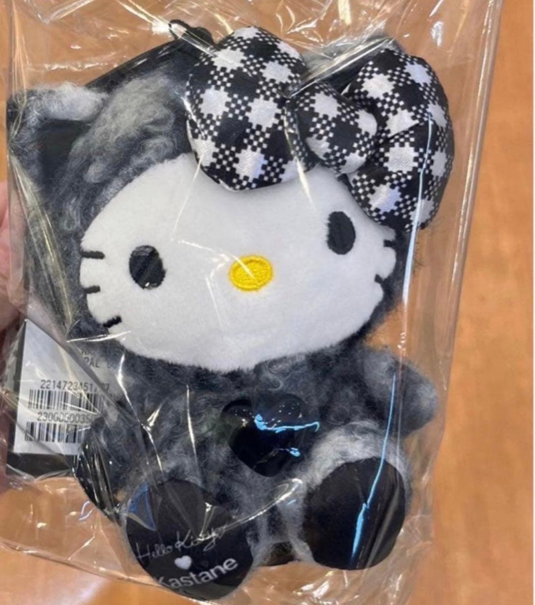 Kastane HelloKitty ぬいぐるみチャーム マスコット ブラック
