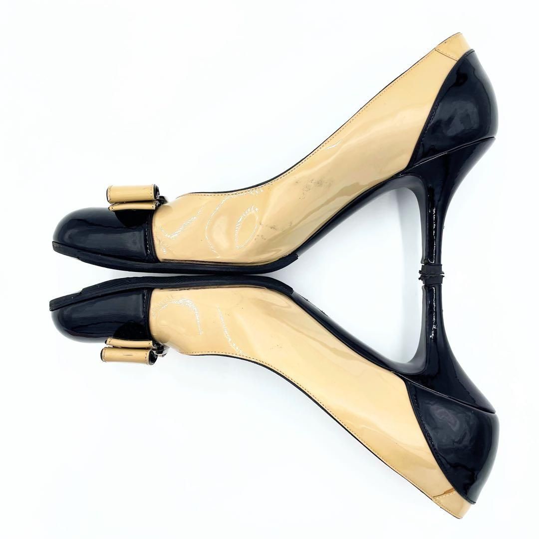Salvatore Ferragamo ヴァラリボン ヒールパンプス 23 5