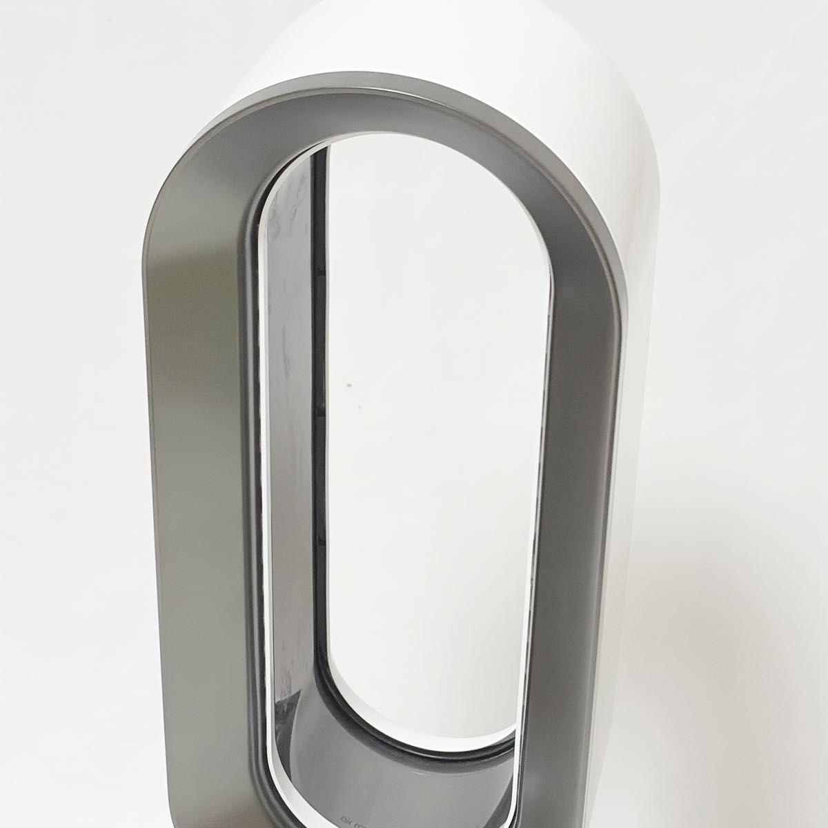 24年製・極美品】Dyson Hot＋Cool AM09 セラミックファンヒーター