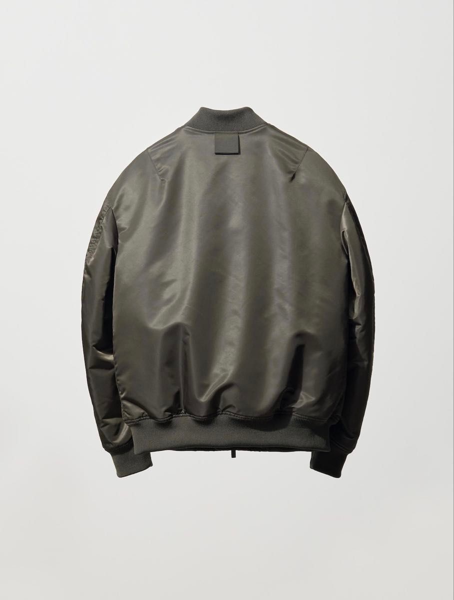 UNIQLO +J MA-1 ハイブリッド ダウンジャケット カーキL 復刻版 ジル