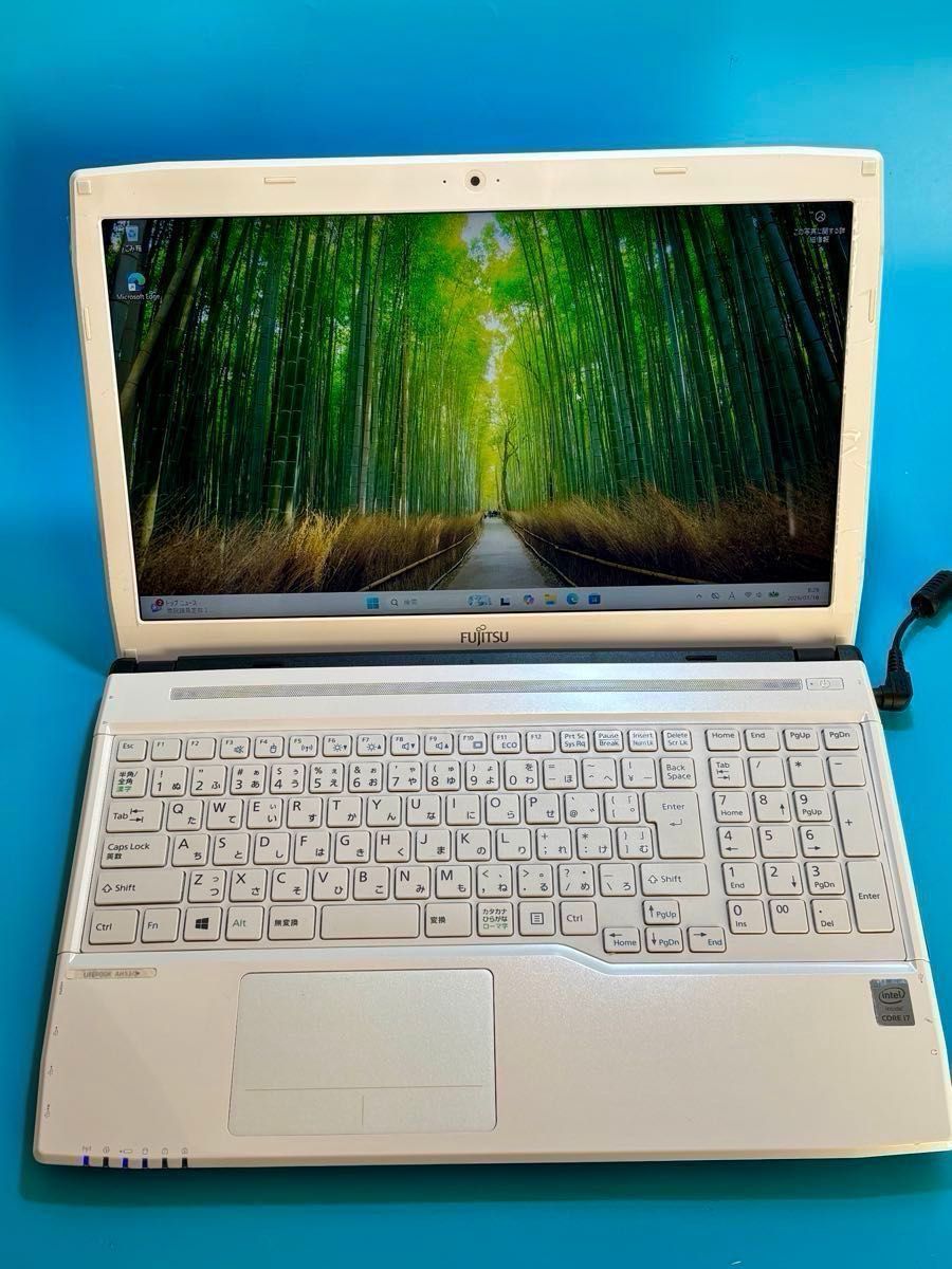 富士通 LIFEBOOK AH53/S i7 4712MQ SSD 2TB (新品) Windows11