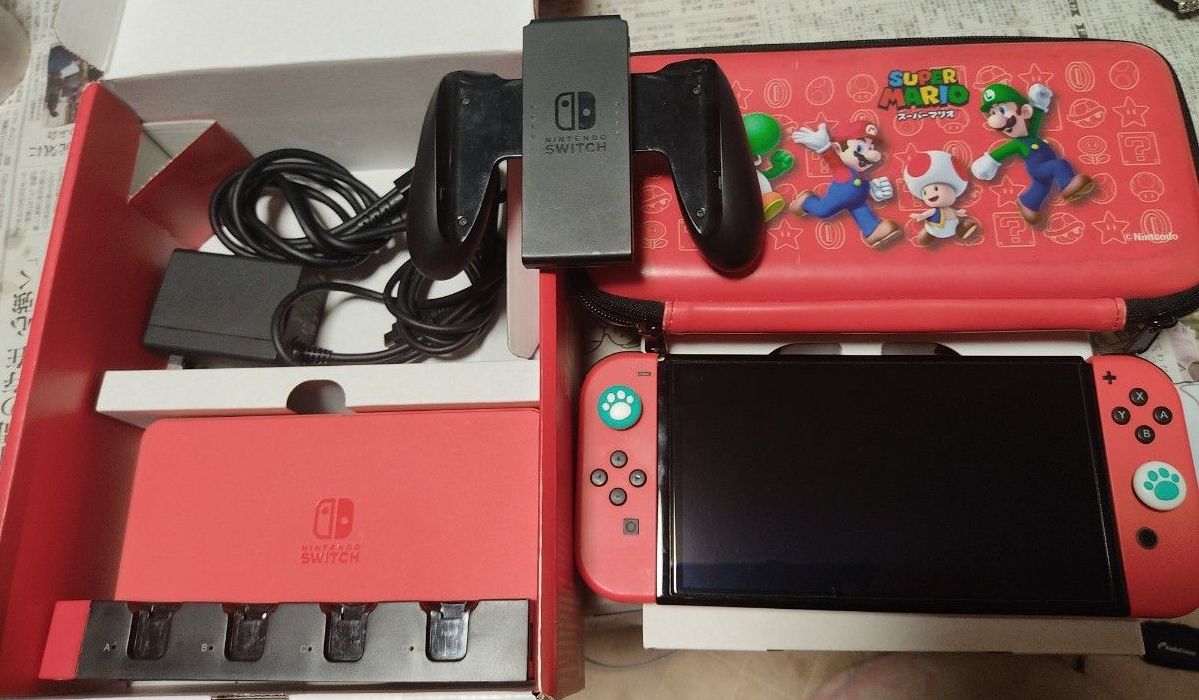 Nintendo Switch ニンテンドースイッチ 有機ELモデル マリオレッド