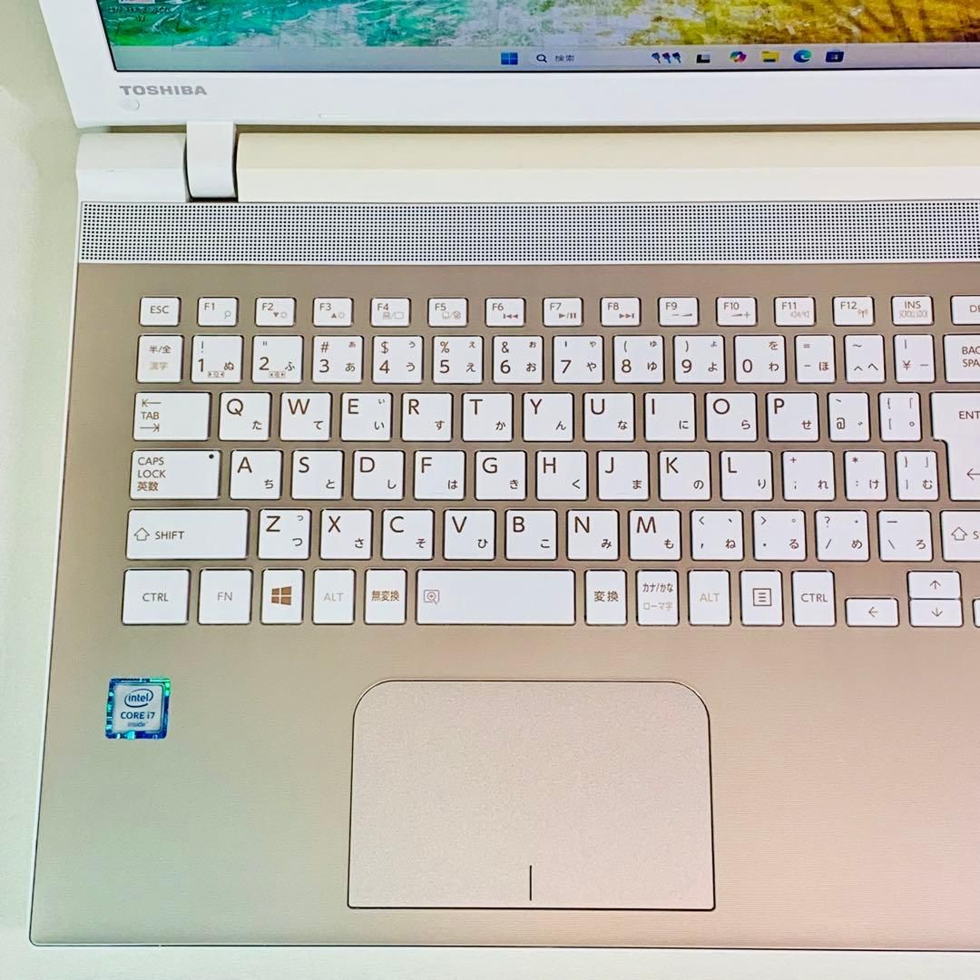 Core i7 6500U/第6世代/SSD512GB/メモリ16GB/Windows11/15 6インチ