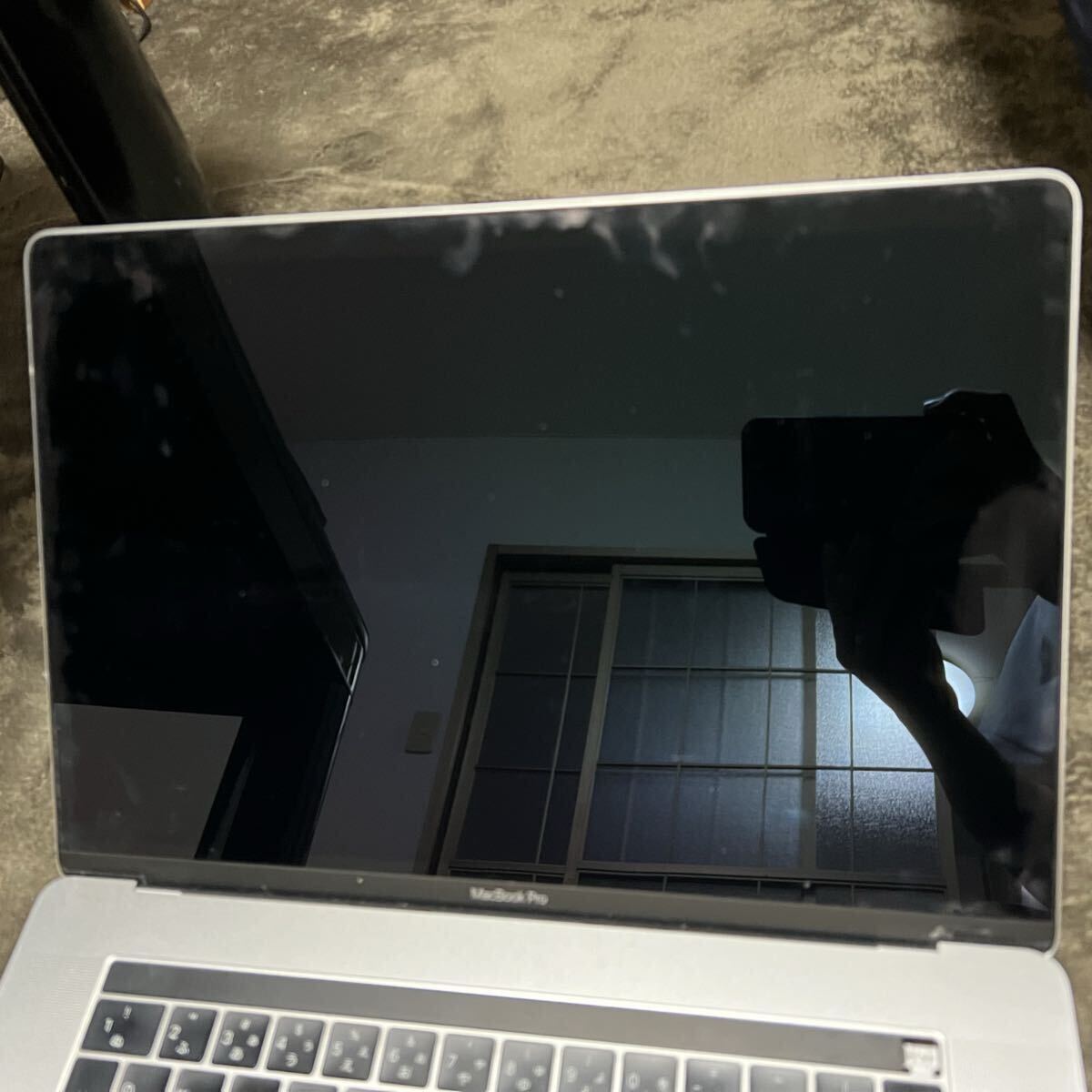 Apple A1707 MacBook Pro 2017 15インチ ロジックボード以外 部品