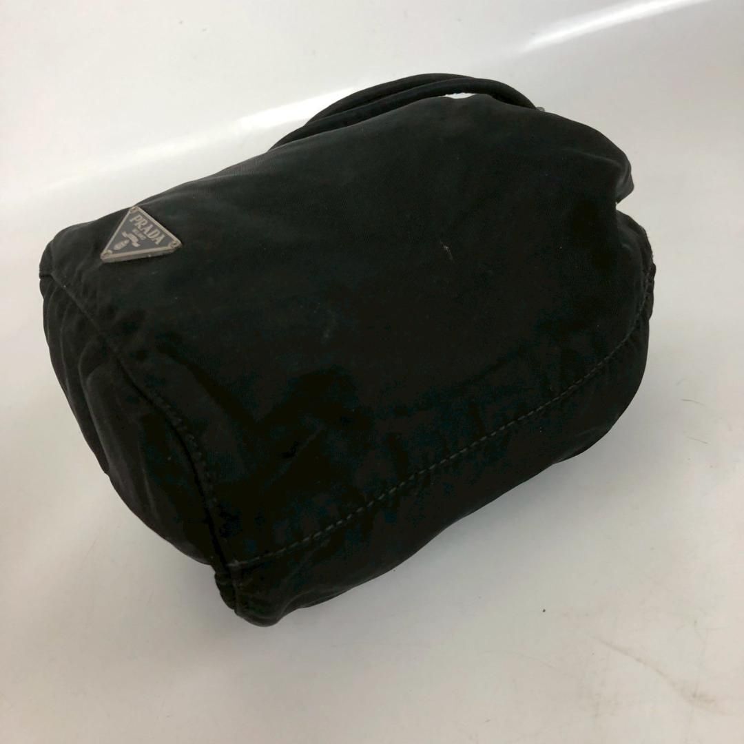 PRADA プラダ ナイロン ロゴプレート ポーチ ブラック レディース 巾着