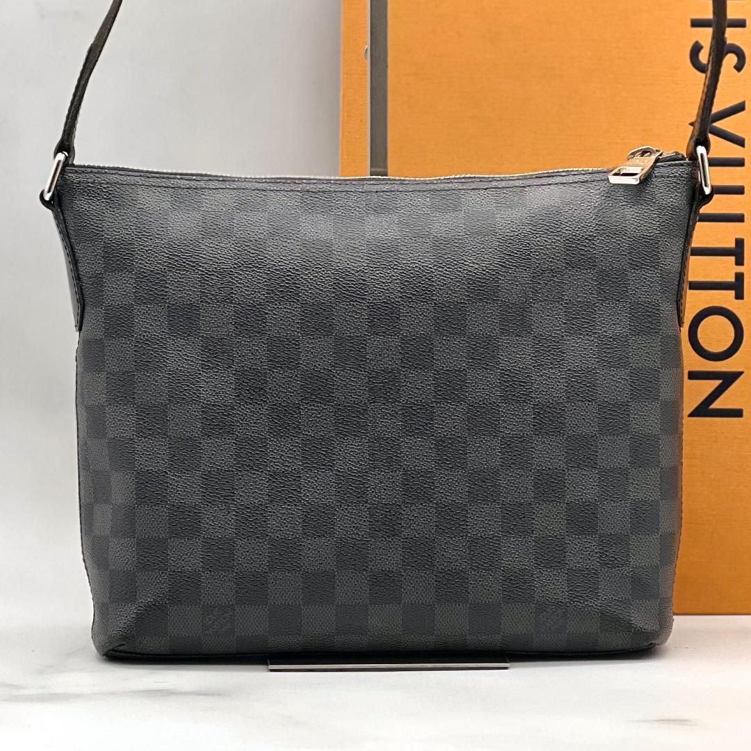 ルイヴィトン ミックPM ダミエ グラフィット ショルダー 斜め掛け