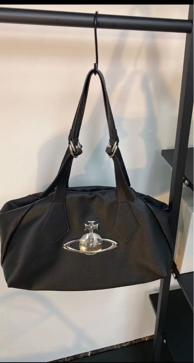 Vivienne Westwood ヴィヴィアンウエストウッド ビッグオーブ ヤスミン