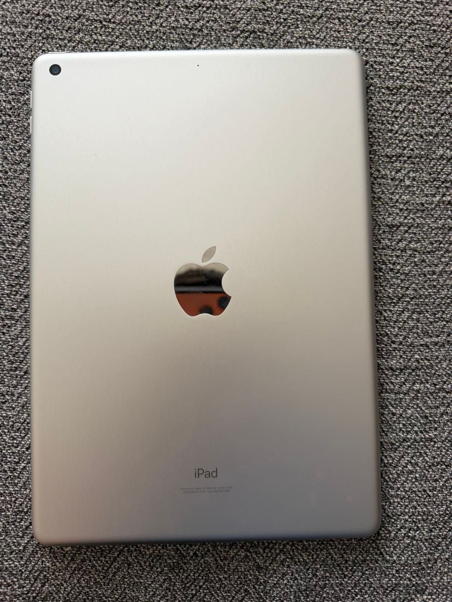 iPad第9世代 64GB シルバー WiFiモデル アダプター ケーブル付｜Yahoo