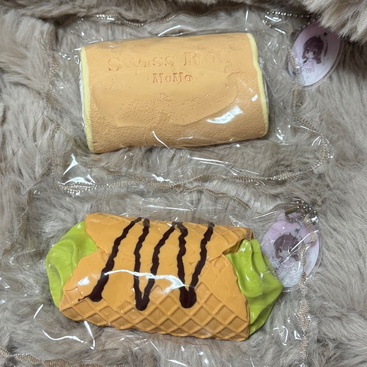 Momo スクイーズ オル味ロールケーキ 抹茶ワッフル スクイーズ 海外
