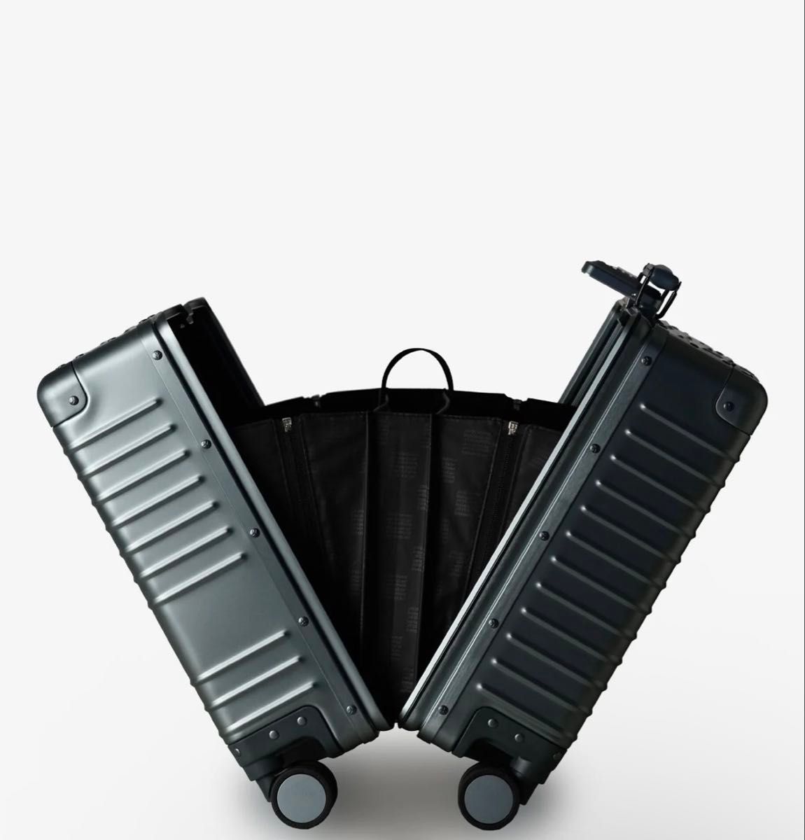 新品未使用】innovator イノベーター アルミ スーツケース42L｜Yahoo