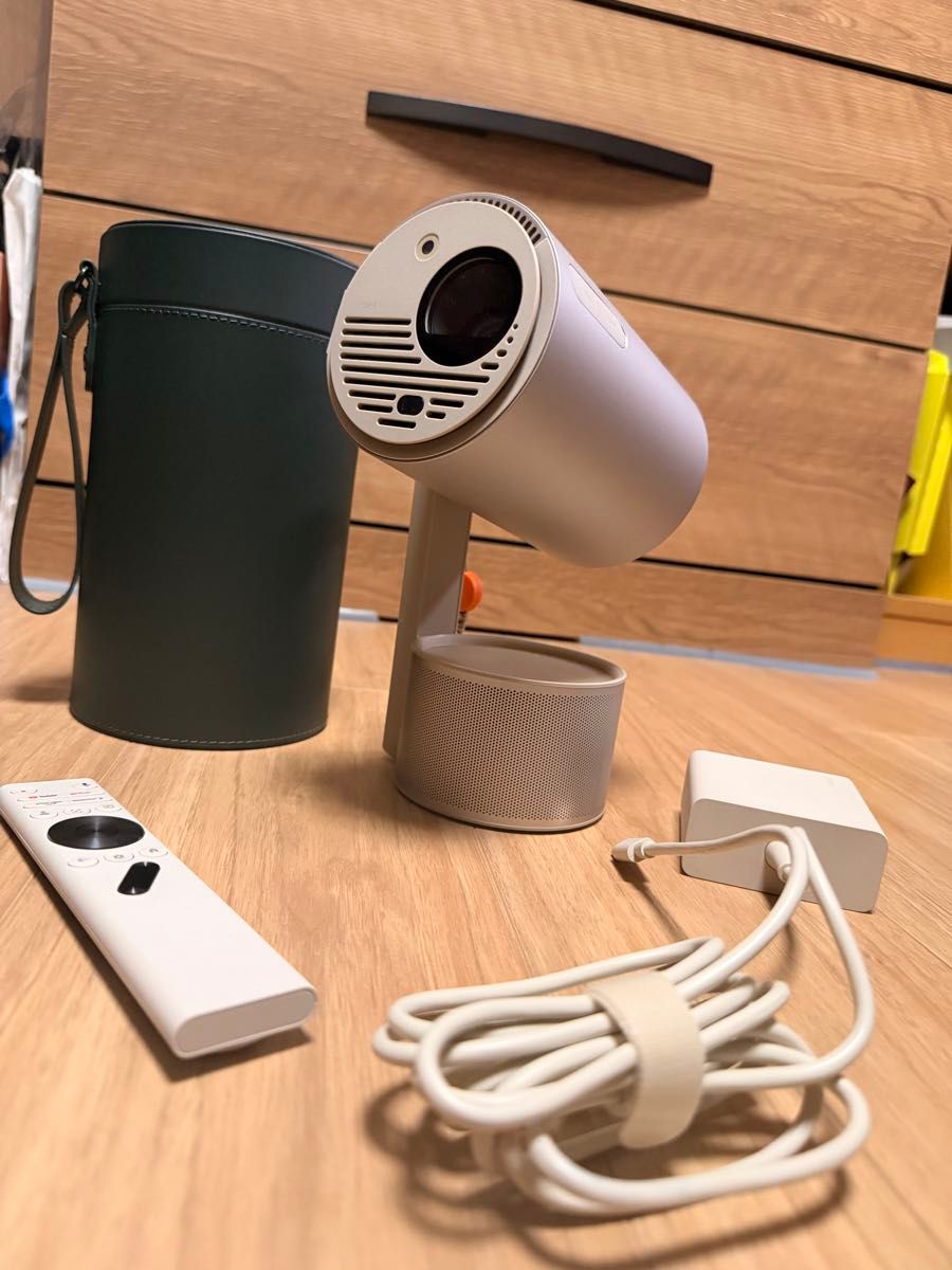 XGIMI MoGo 3 Pro プロジェクター 本体 リモコン ケース｜Yahoo!フリマ