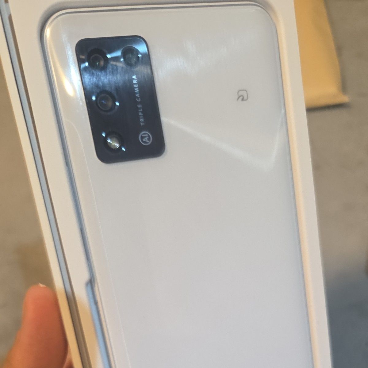 Libero 5G ii ワイモバイル ホワイト SIMフリー｜Yahoo!フリマ（旧