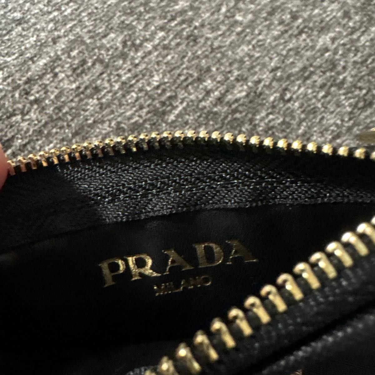 PRADA プラダ サフィアーノ 三角ロゴ コインケース 小銭入れ 黒｜Yahoo