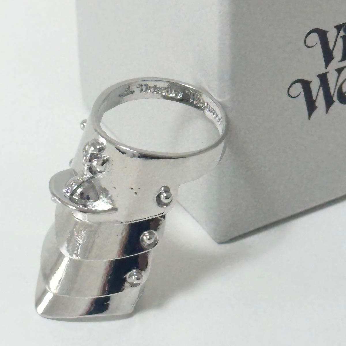 Vivienne Westwood ヴィヴィアンウエストウッド アーマーリング L