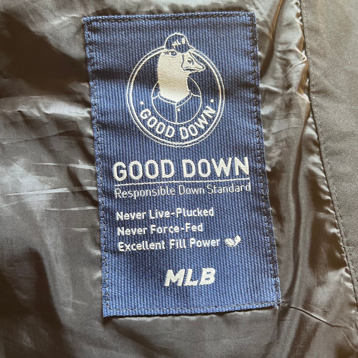 美品】MLB ニューヨークヤンキース ダウンコート ベンチコート メンズ
