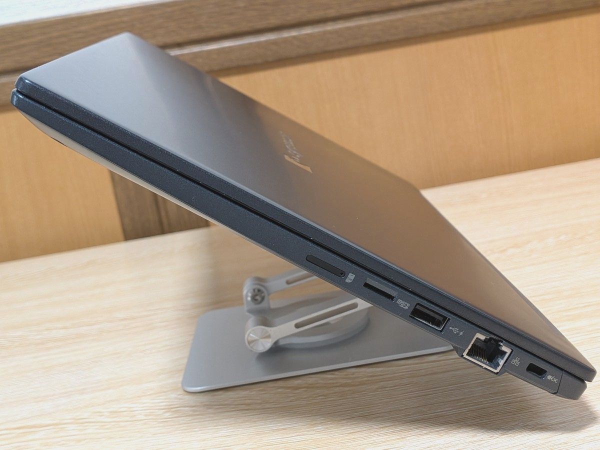 dynabook G83/HS Core i5 16GB Office タッチパネル LTE対応 超軽量