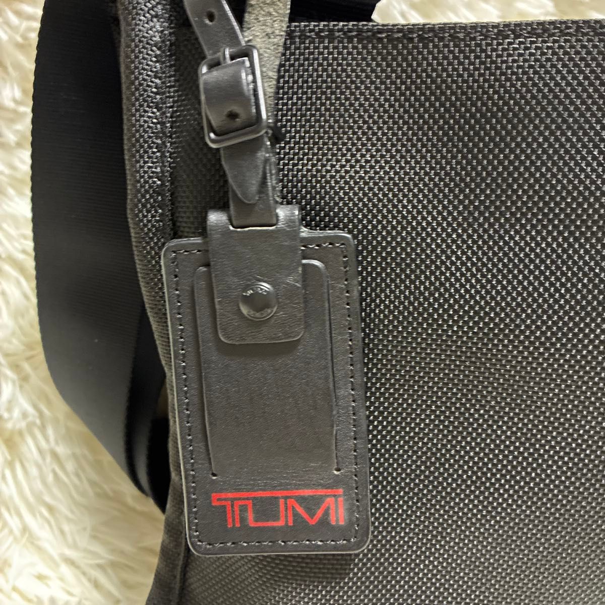 極美品】TUMI トゥミ Alpha 22112DH メッセンジャーバッグ ブラック
