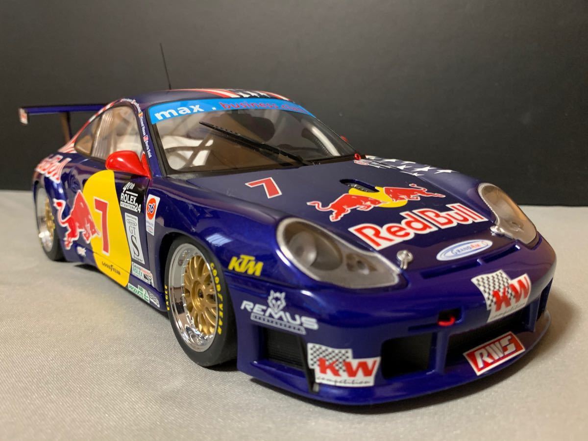 オートアート 1/18 レッドブル ポルシェ911 GT3 R デイトナ24時間 2002