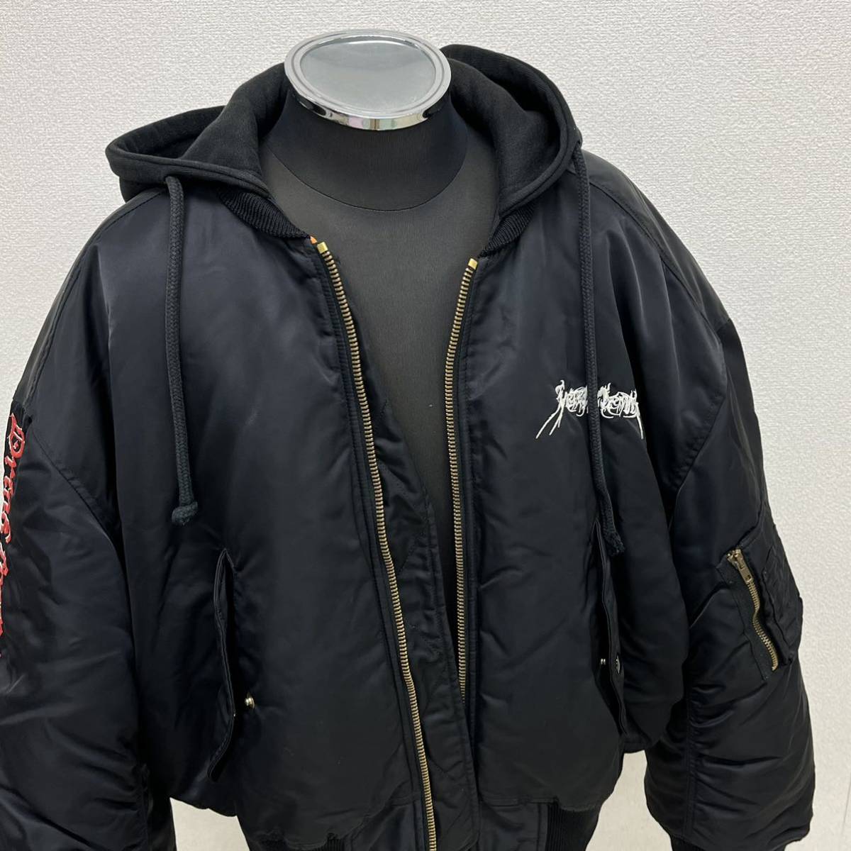 VETEMENTSヴェトモン16AW Total Fucking Darkness Bomber Jacket 五芒