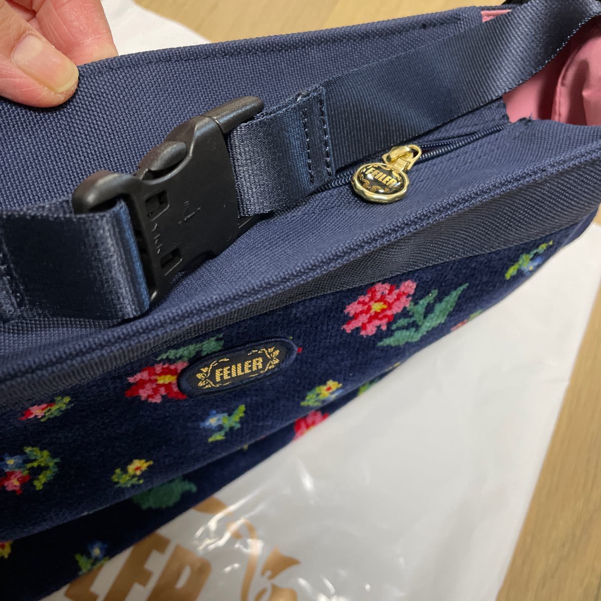 新品 VERYコラボ フェイラー ハイジフラワー2ウェイショルダー
