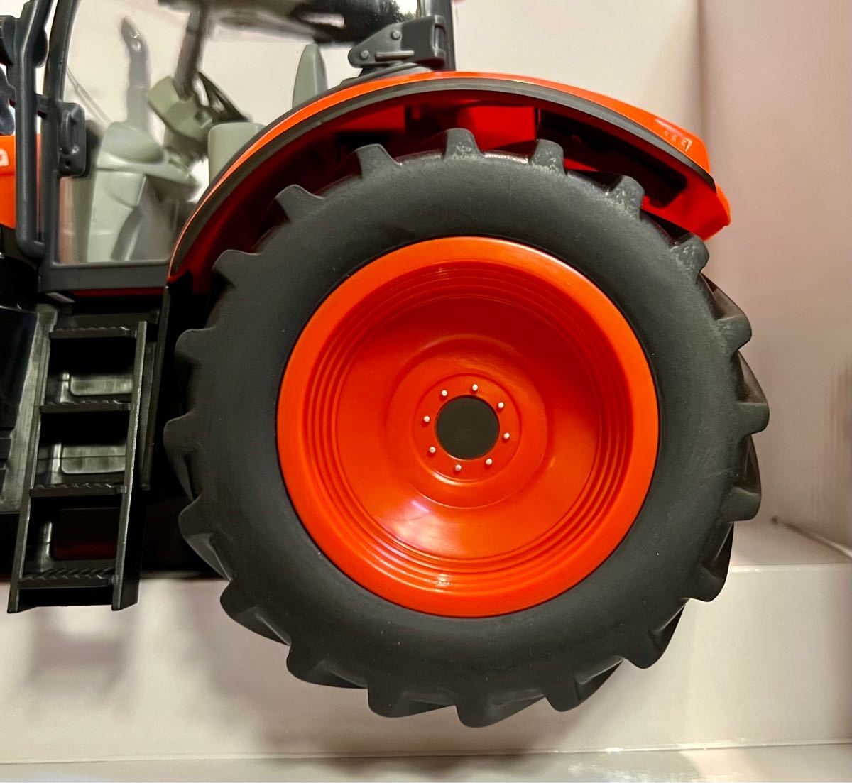 kubota】トラクター《M7-172》リモコンカー｜Yahoo!フリマ（旧PayPay