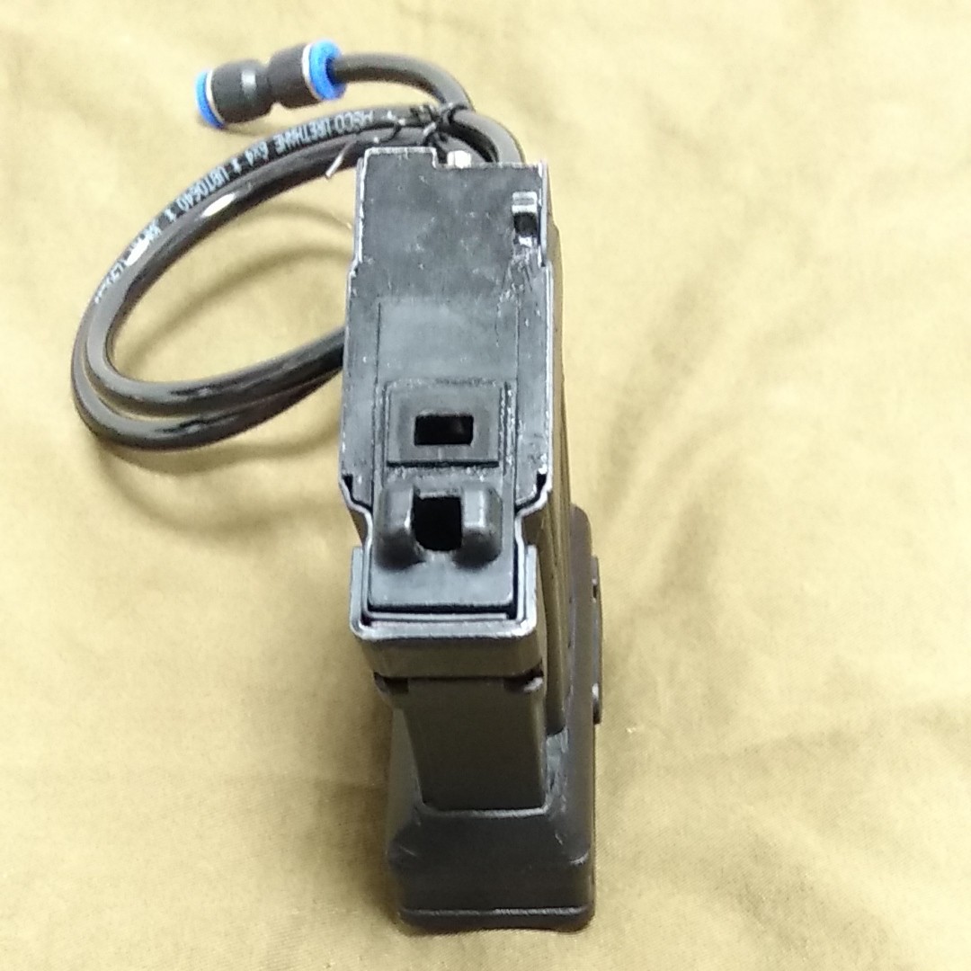 WE TECH AK Co2 外部ソース 専用 多弾 マガジン ガスガン ガスブロー