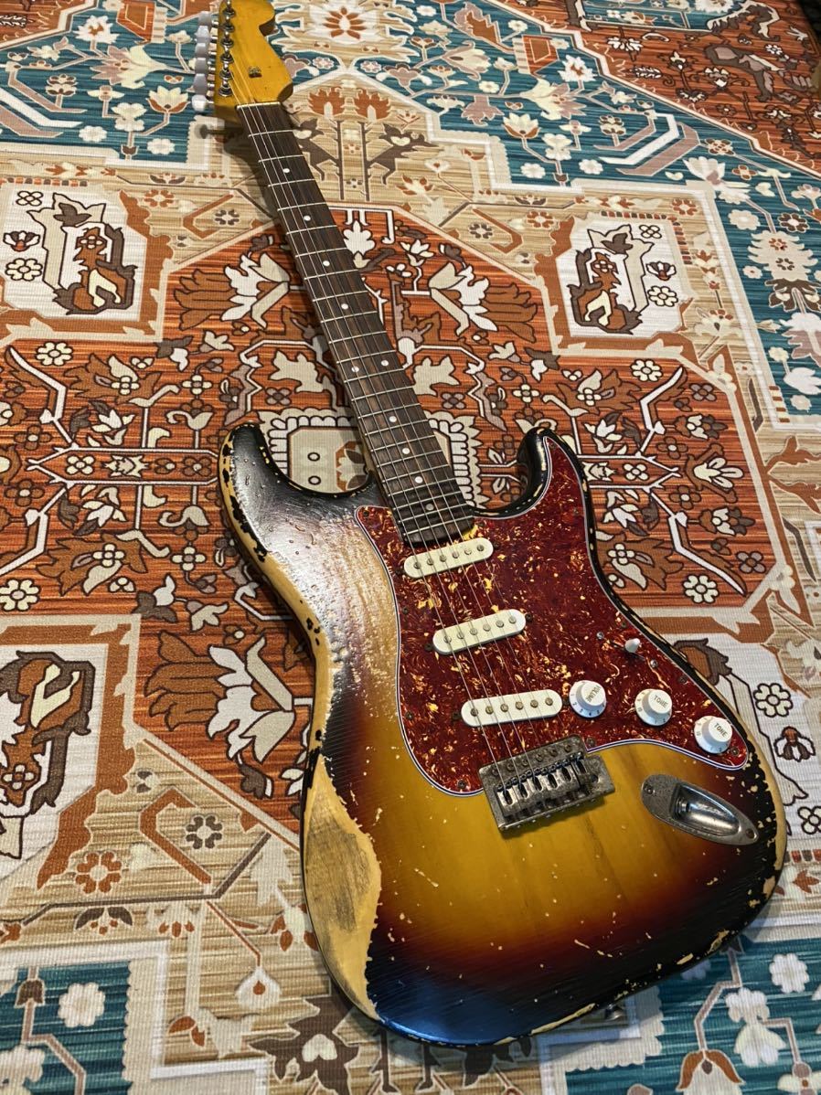 Yahoo!オークション - Stratocaster ストラト レリック サンバースト