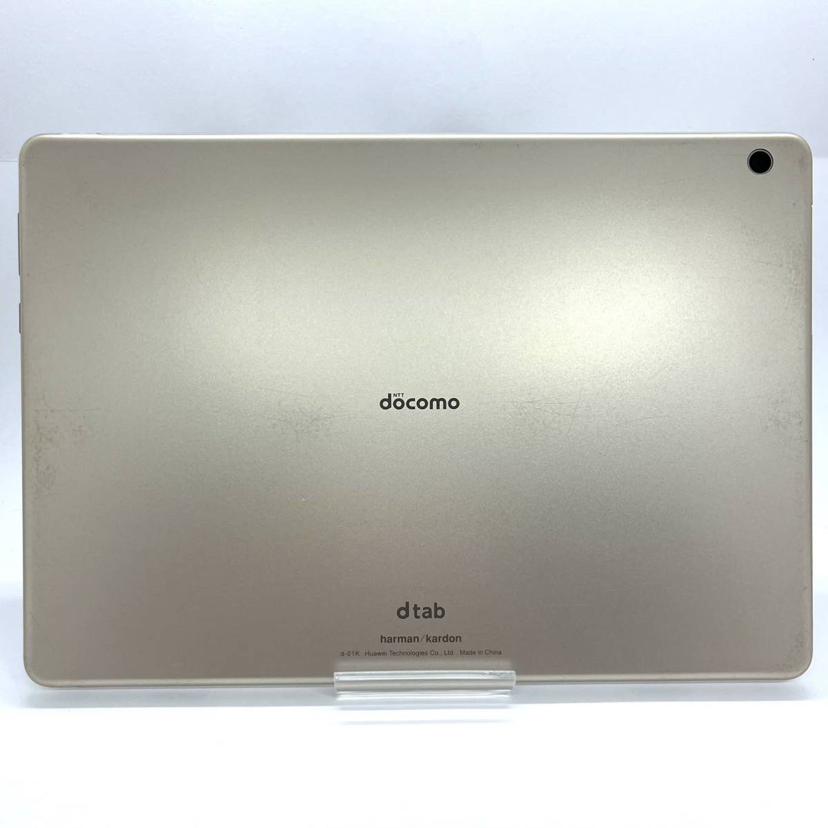 良品 dtab d-01K docomo ゴールド 32GB Androidバージョン7 0 判定