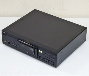 SONY CELEBRITY II【MD-7000】 ソニー セレブリティー2 MD-CDニュー