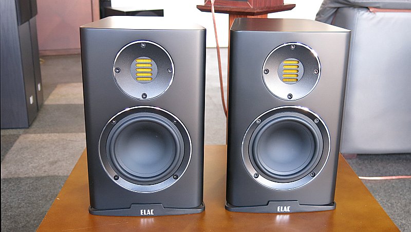 ELACの新型スピーカー CARINA BS243.4を聴かせていただきました