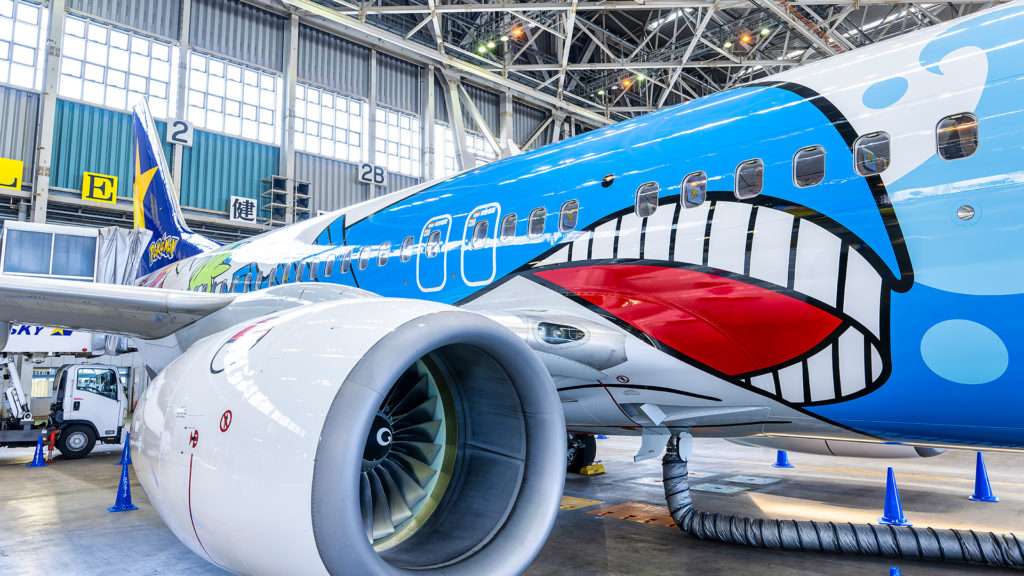 スカイマーク】ピカチュウジェット BC2（2号機）羽田格納庫にて