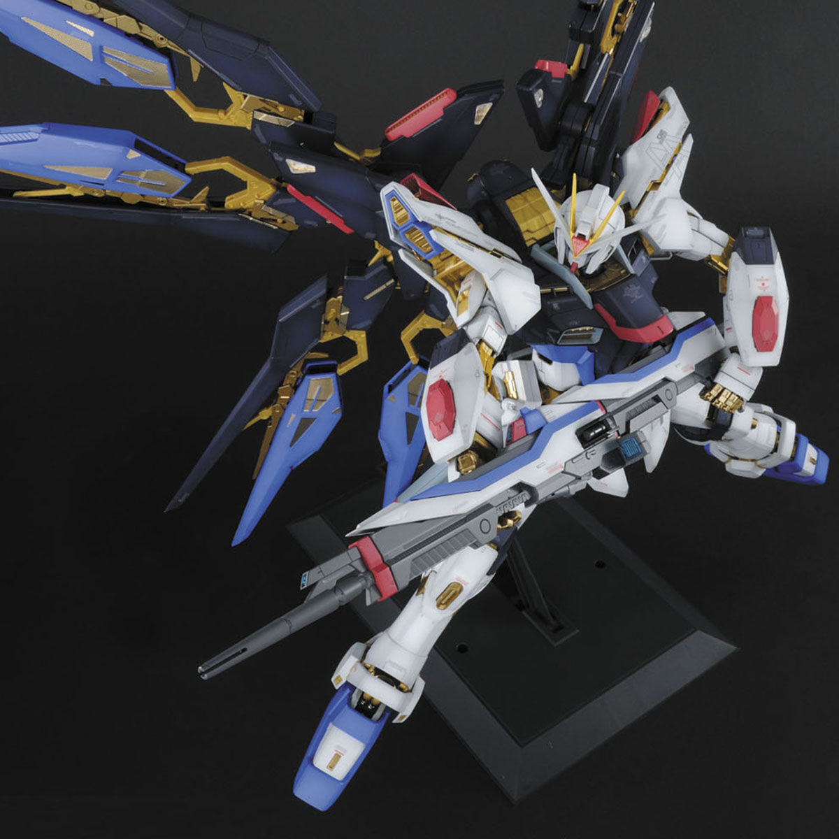 PG 1/60 ストライクフリーダムガンダム | 機動戦士ガンダムSEED