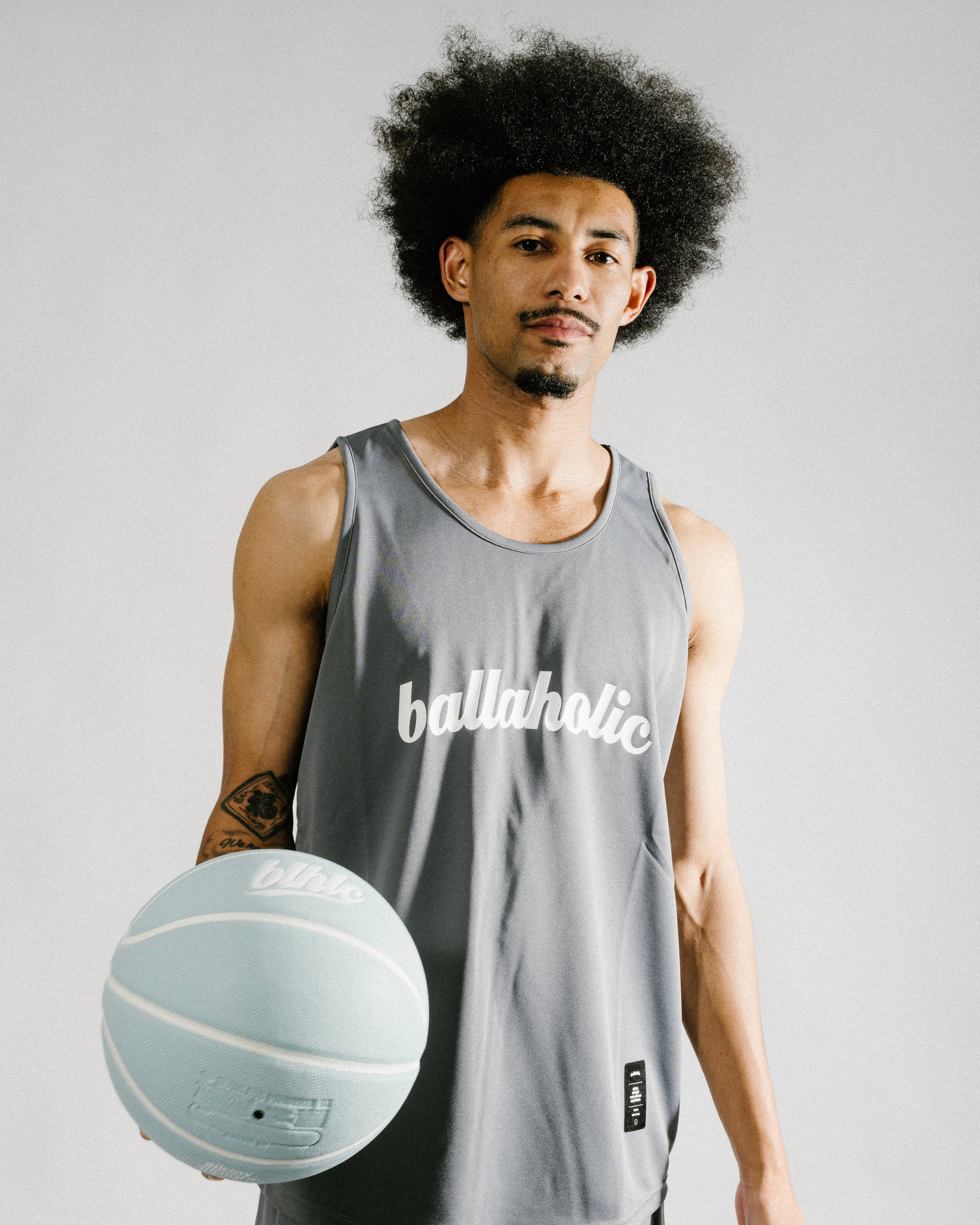 Logo Tank Top (charcoal gray/white) – ballaholicオンラインショップ