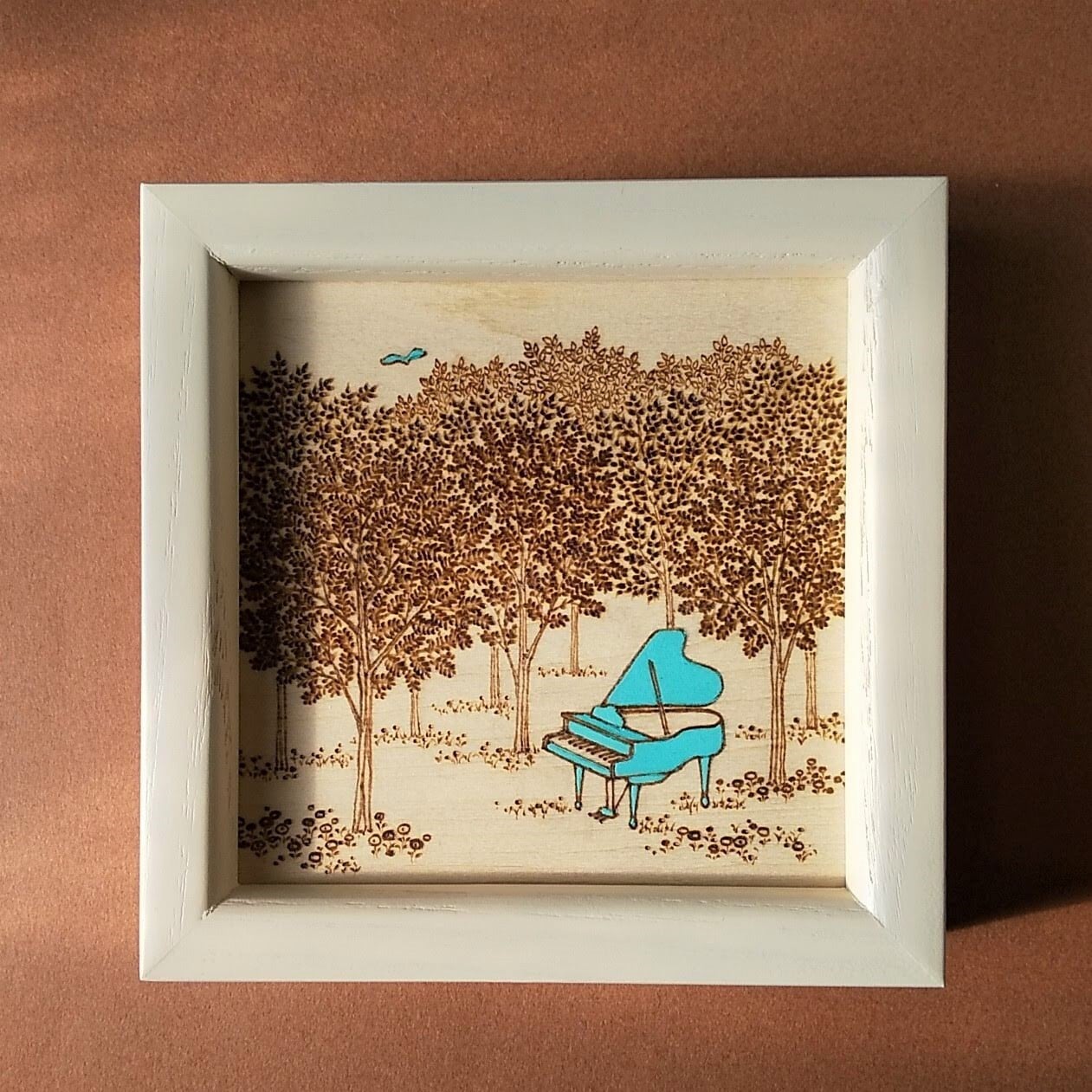 青い鳥のカノン」10×10cm 〈ウッドバーニングアートフレーム