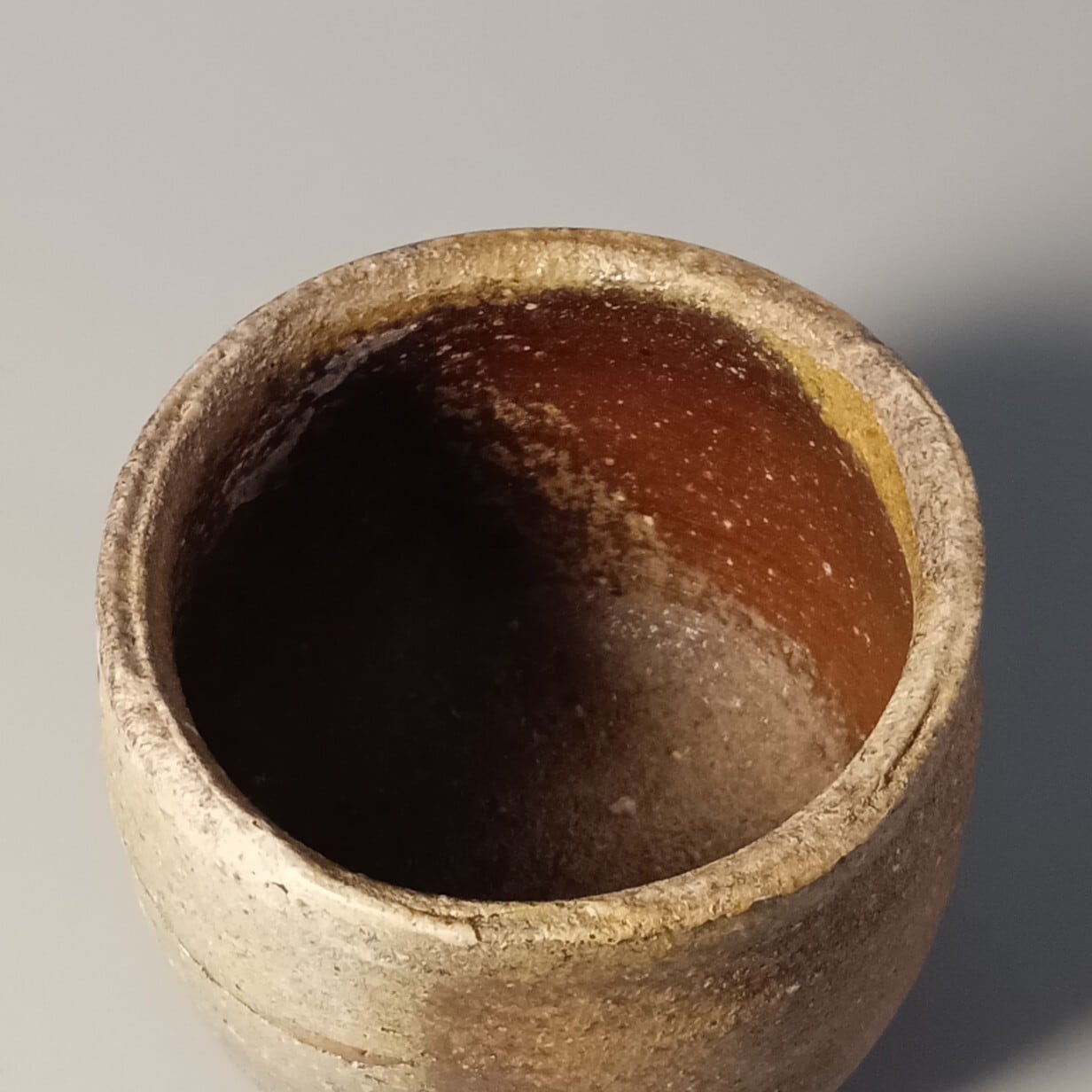備前カセ胡麻酒呑 Bizen sake cup | 備前焼 金重潤平