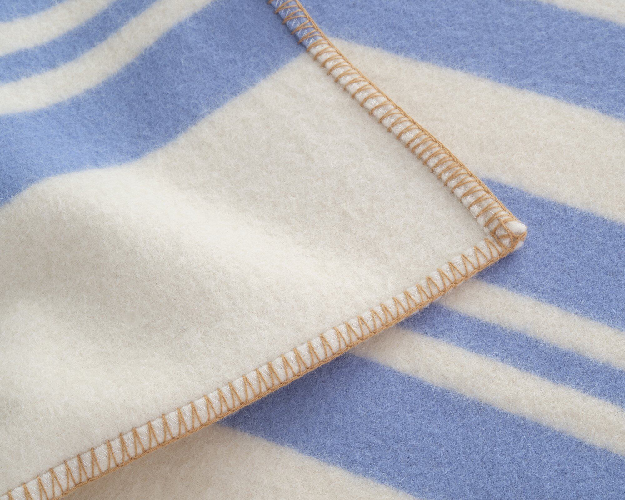 HORSE BLANKET RESEARCH / HORSE BLANKET 1/2 | st. valley house