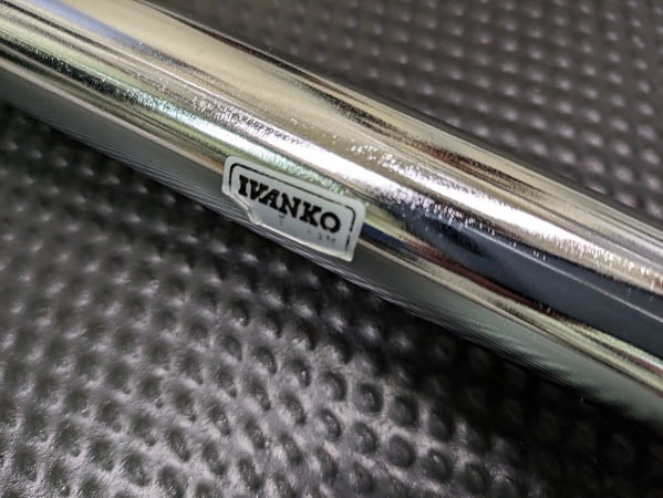IVANKO OT-10 スタンダードオリンピックバー 10KG【送料無料】 中古