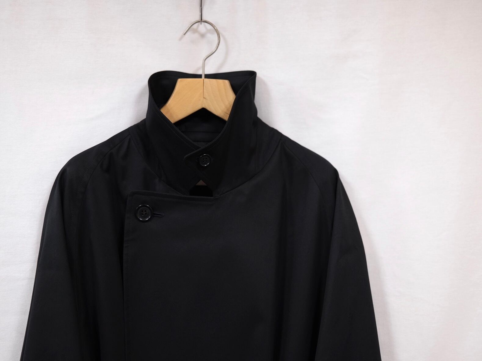CIOTA”スビンコットンギャバジンタイロッケンコートBLACK” | Lapel