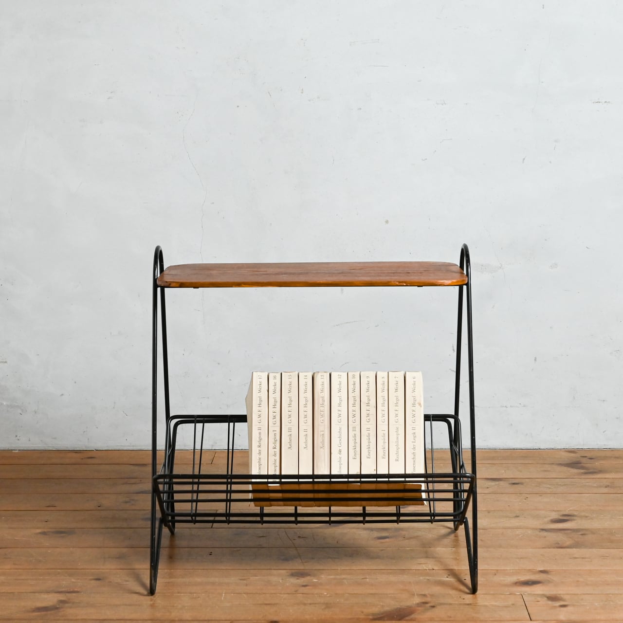 Magazine Rack / マガジンラック〈収納・本棚・ディスプレイラック