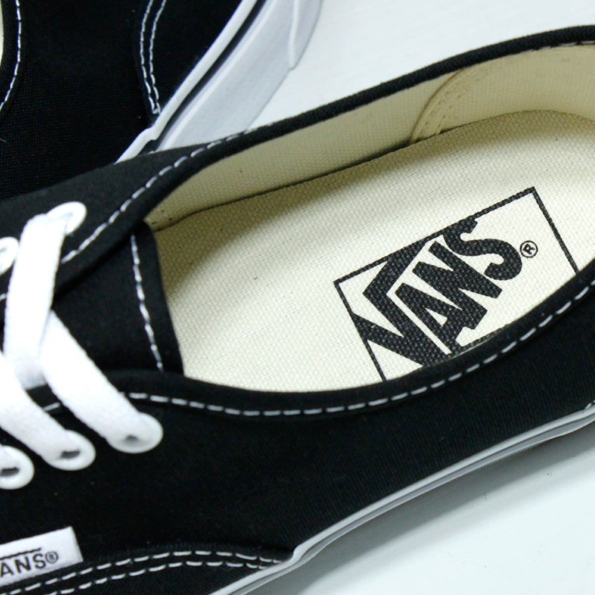 VANS バンズ US企画 オーセンティック AUTHENTIC 定番モデル 黒