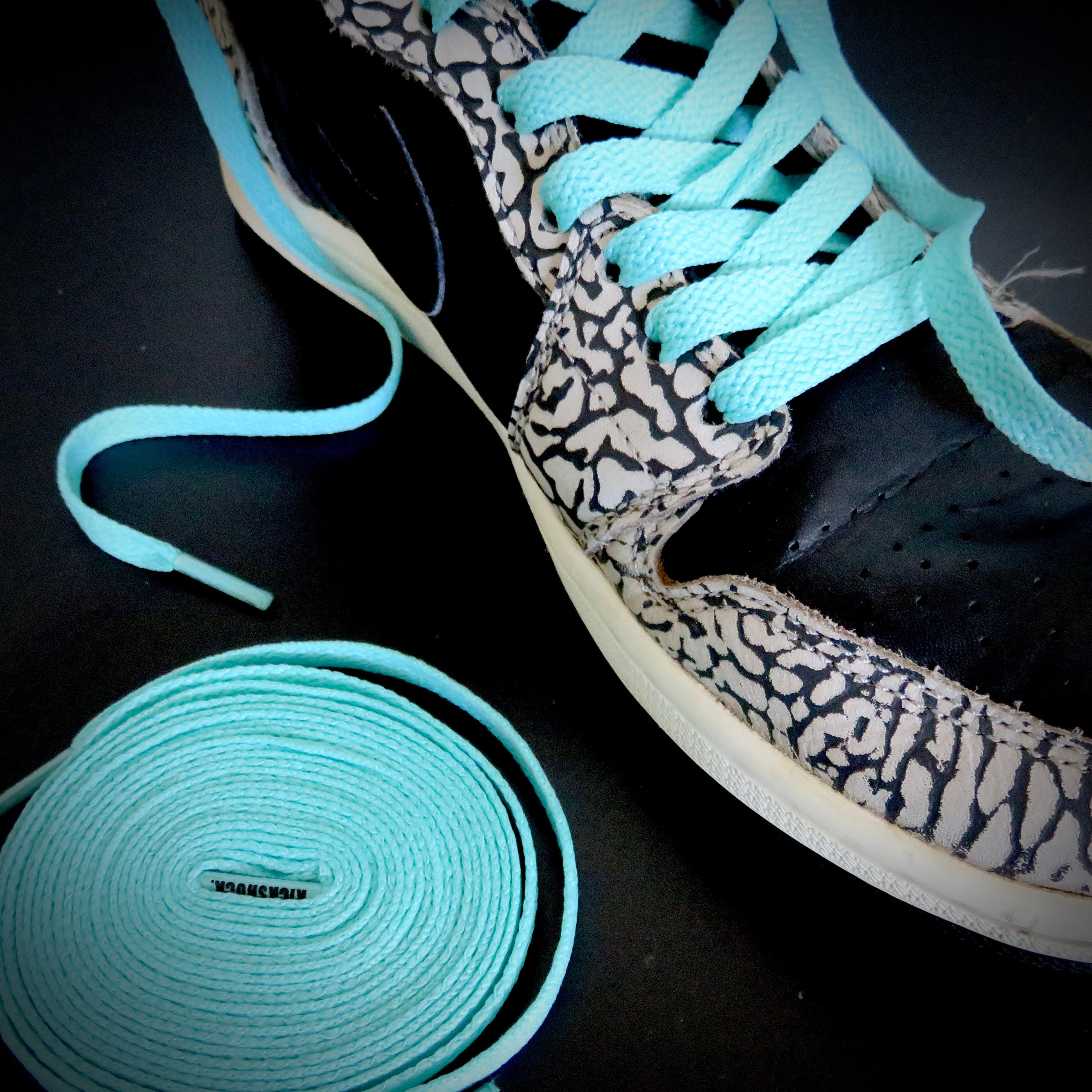 AUTHENTIC TIFFANY | KICKSROCK