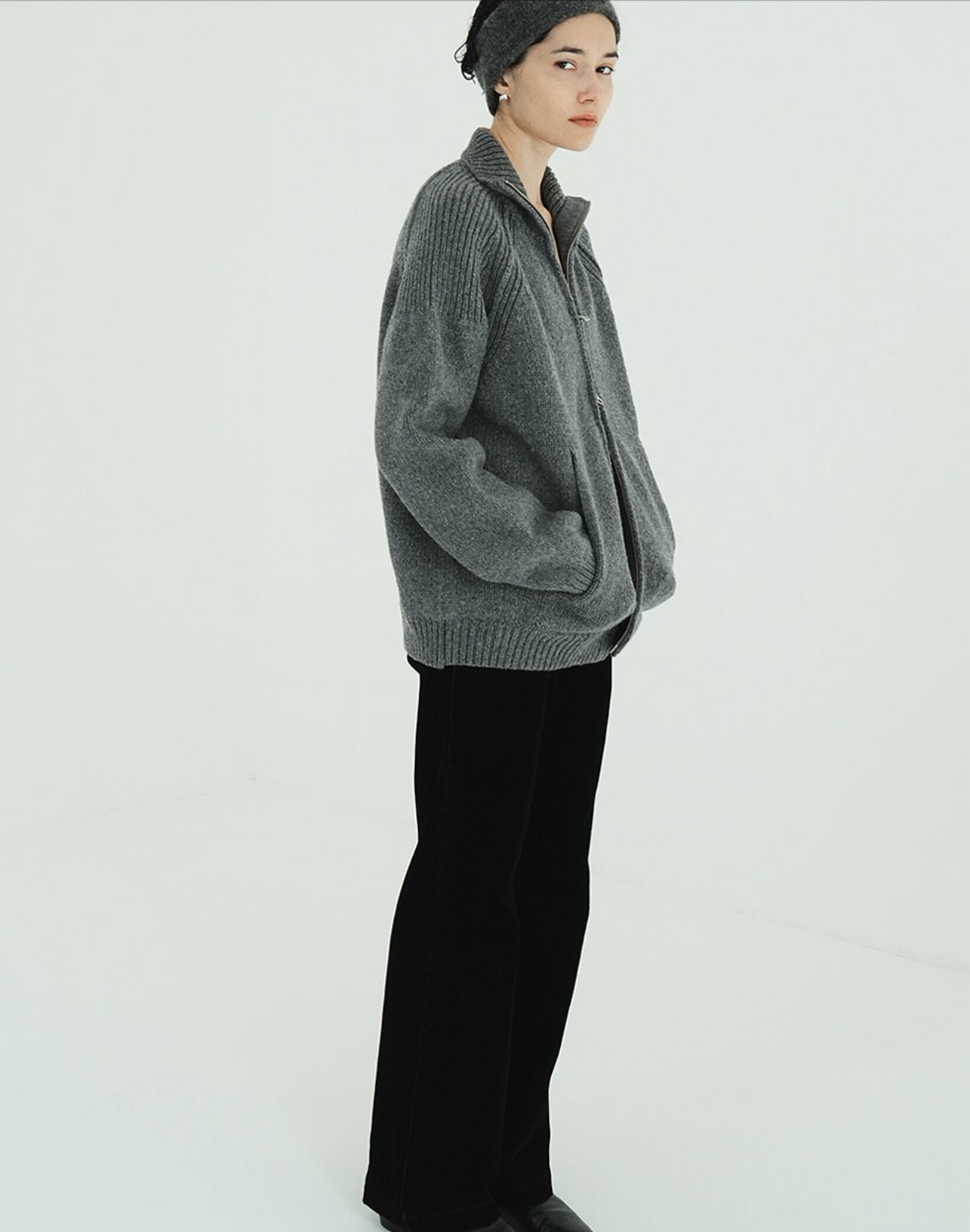 CLANE POCKET ZIP KNIT TOPS | FLICKA ASHIYA