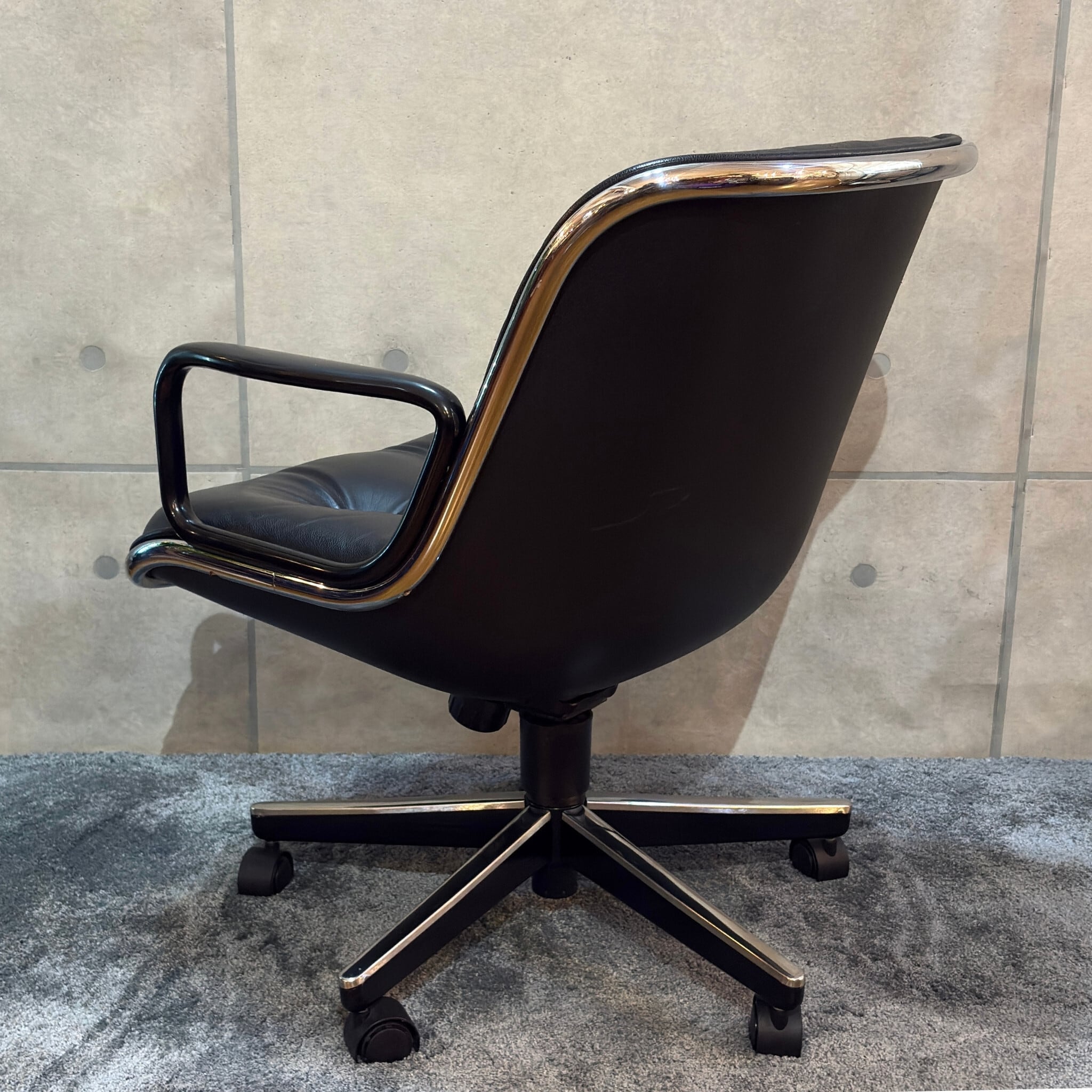 USED】Knoll（ノール） ポロックチェア (Pollock Executive Chair) 肘