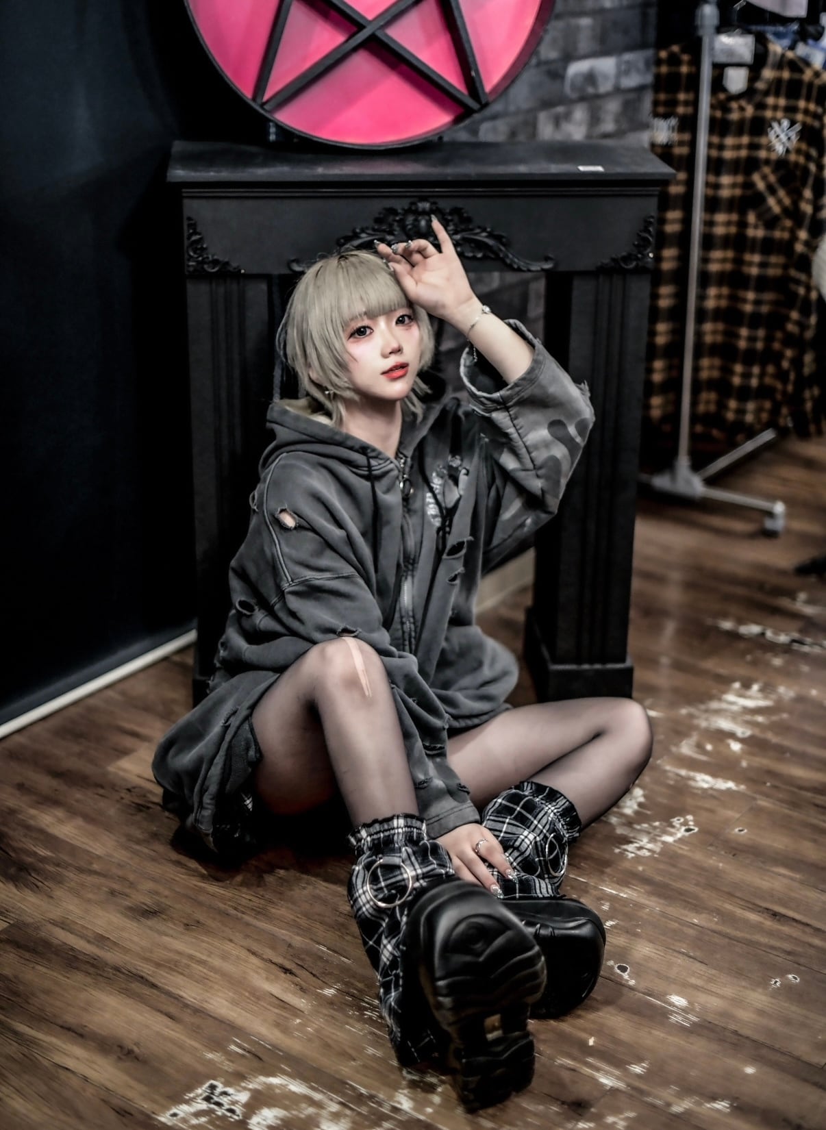火の輪蹴威パーカー」 | KRY clothing
