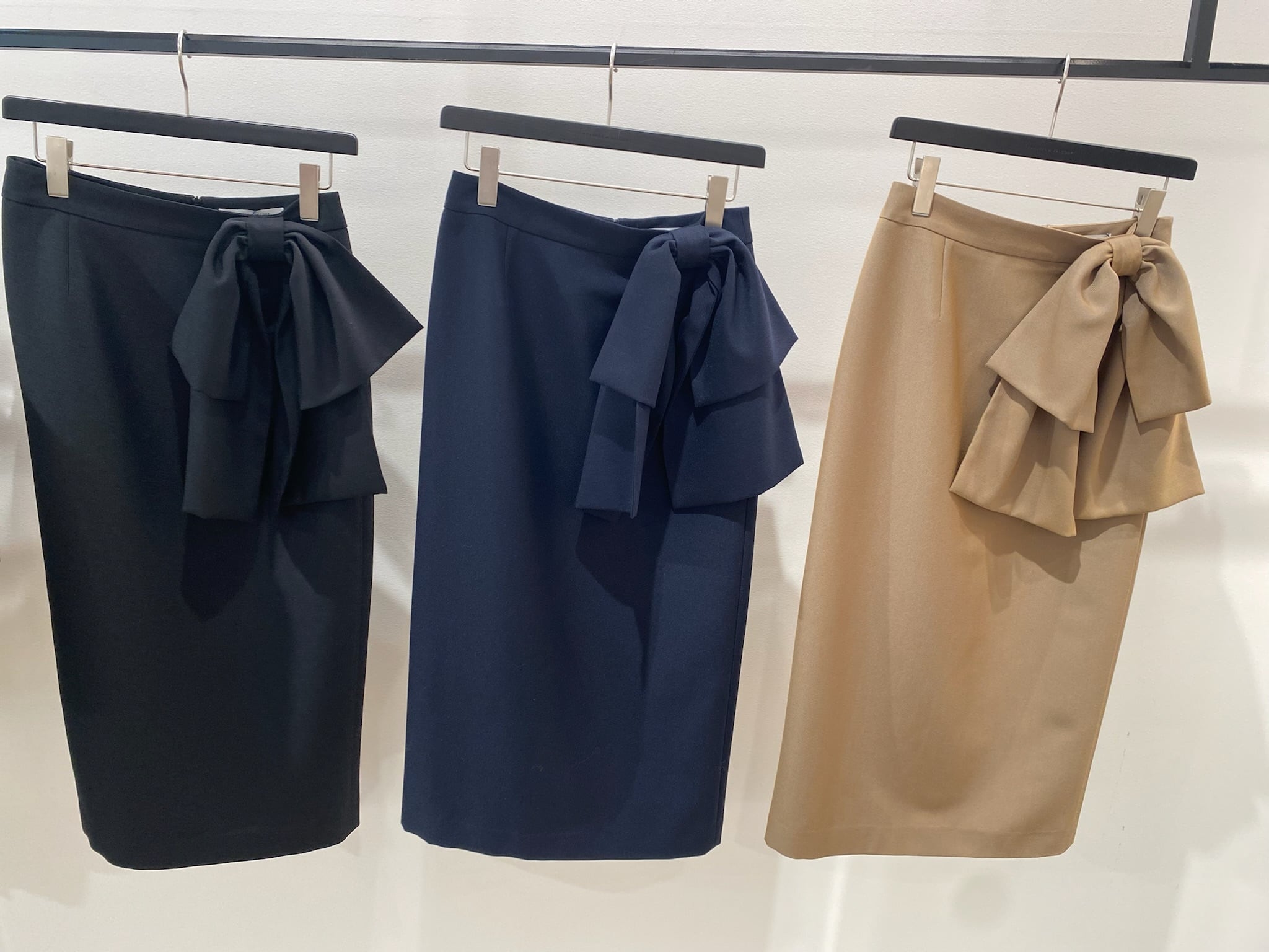 BORDERS at BALCONY RIBBON MIDI SKIRT ボーダーズアットバルコニー
