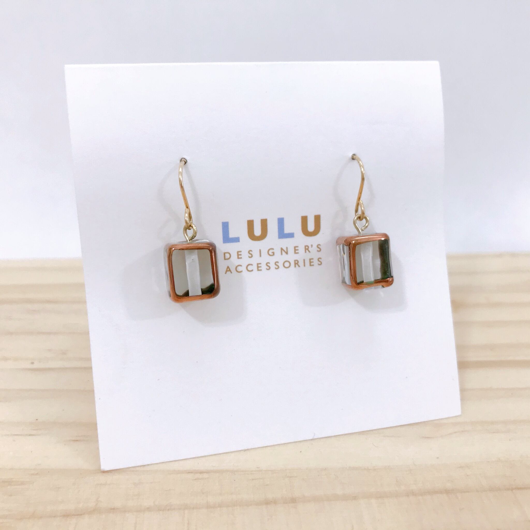 チェコガラス ピアス キューブ クリア | LULU DESIGNER'S ACCESSORIES