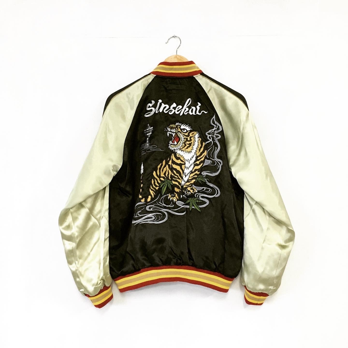 TMC x LOOKER : 新世界SUKA | 717STORE