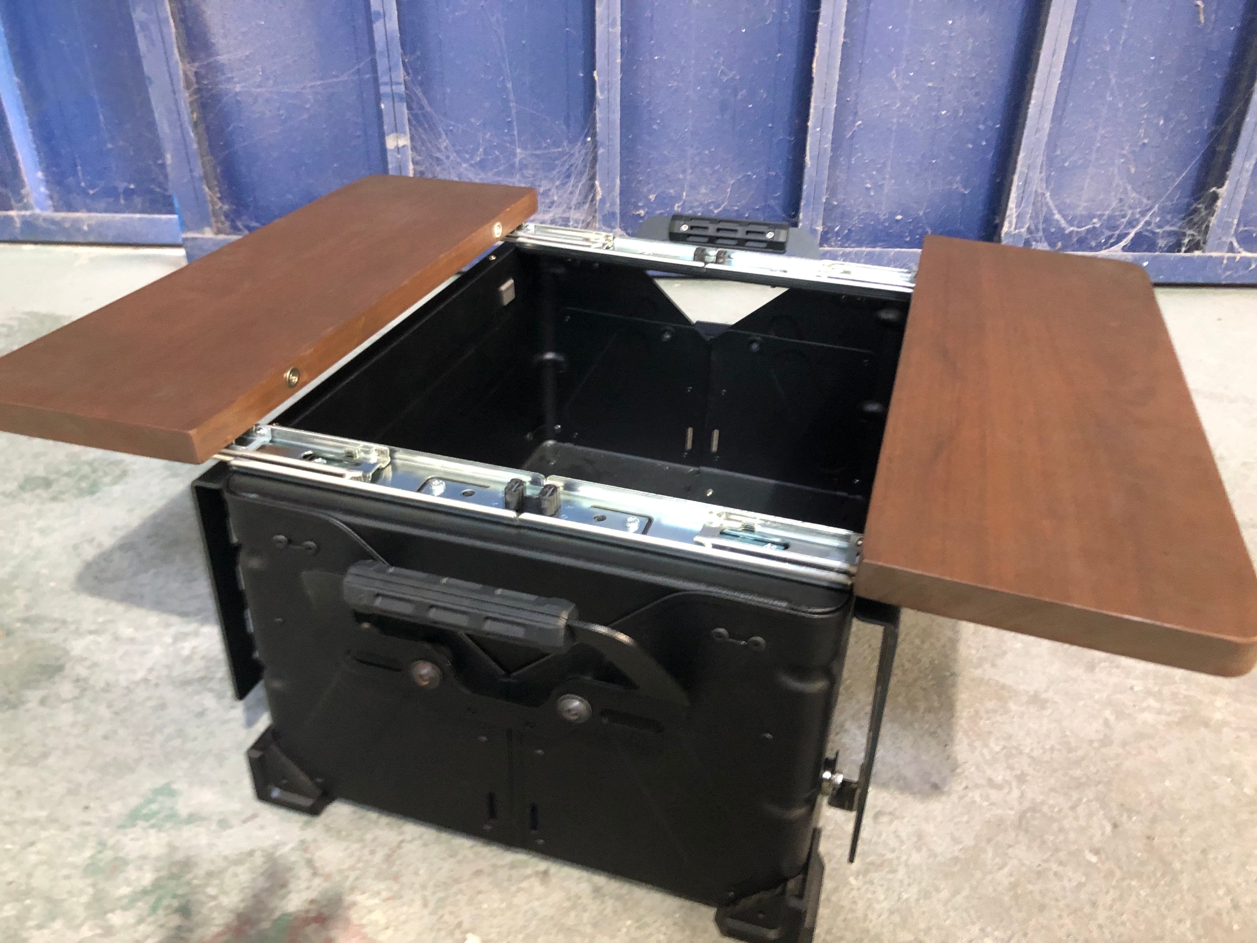 シェルコン25用固定ハンドル (1台分) | 1050works