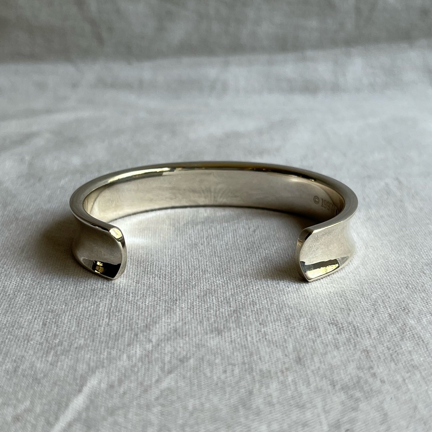 1997 Vintage TIFFANY Silver Bangle | CARBOOTS