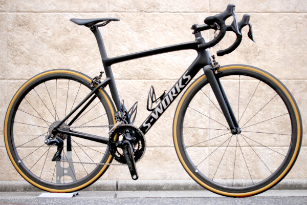 まさに似合うのは究極の二文字「Specialized(スペシャライズド)S-WORKS